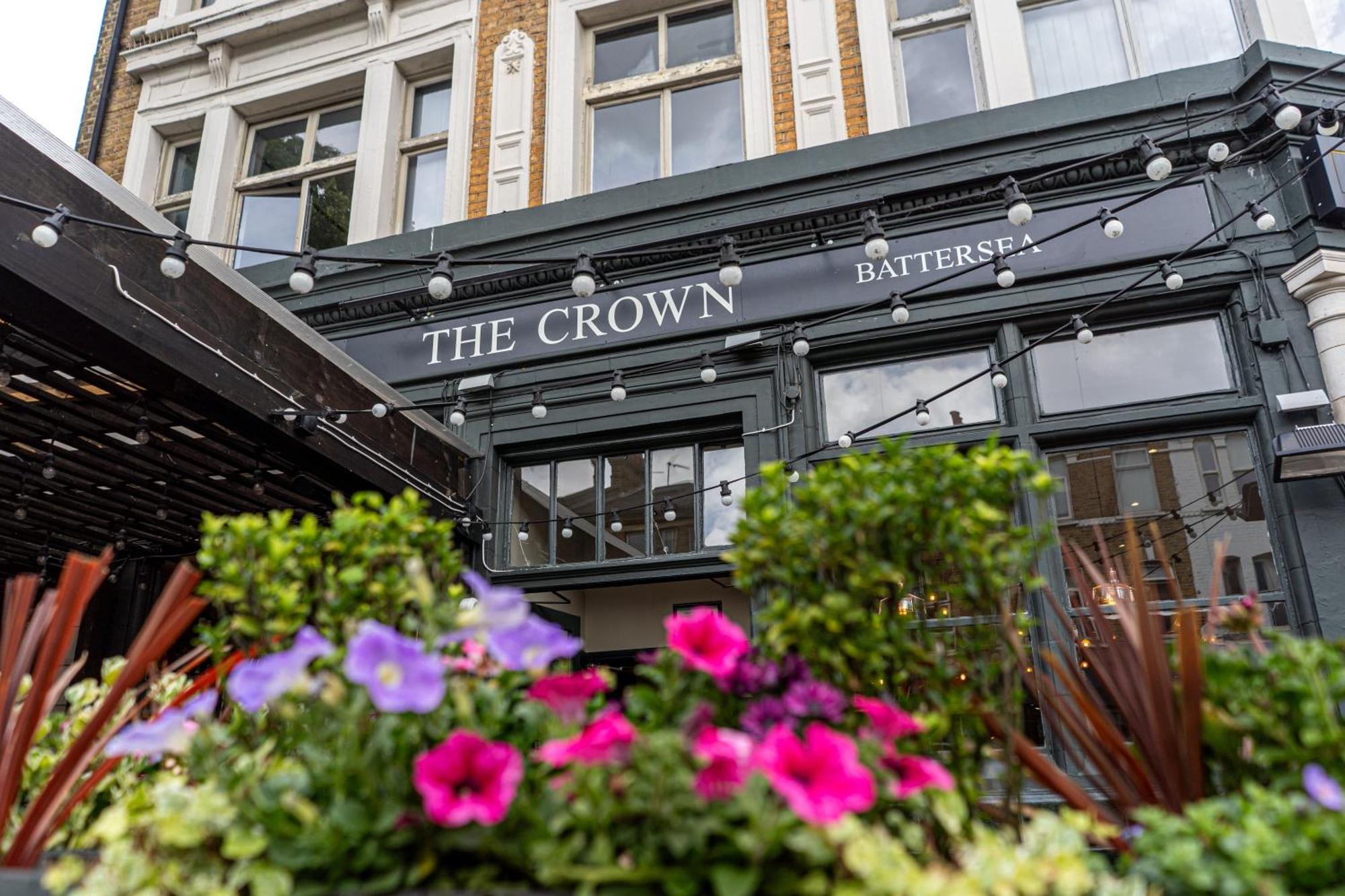 Publove @ The Crown, Battersea London Eksteriør bilde